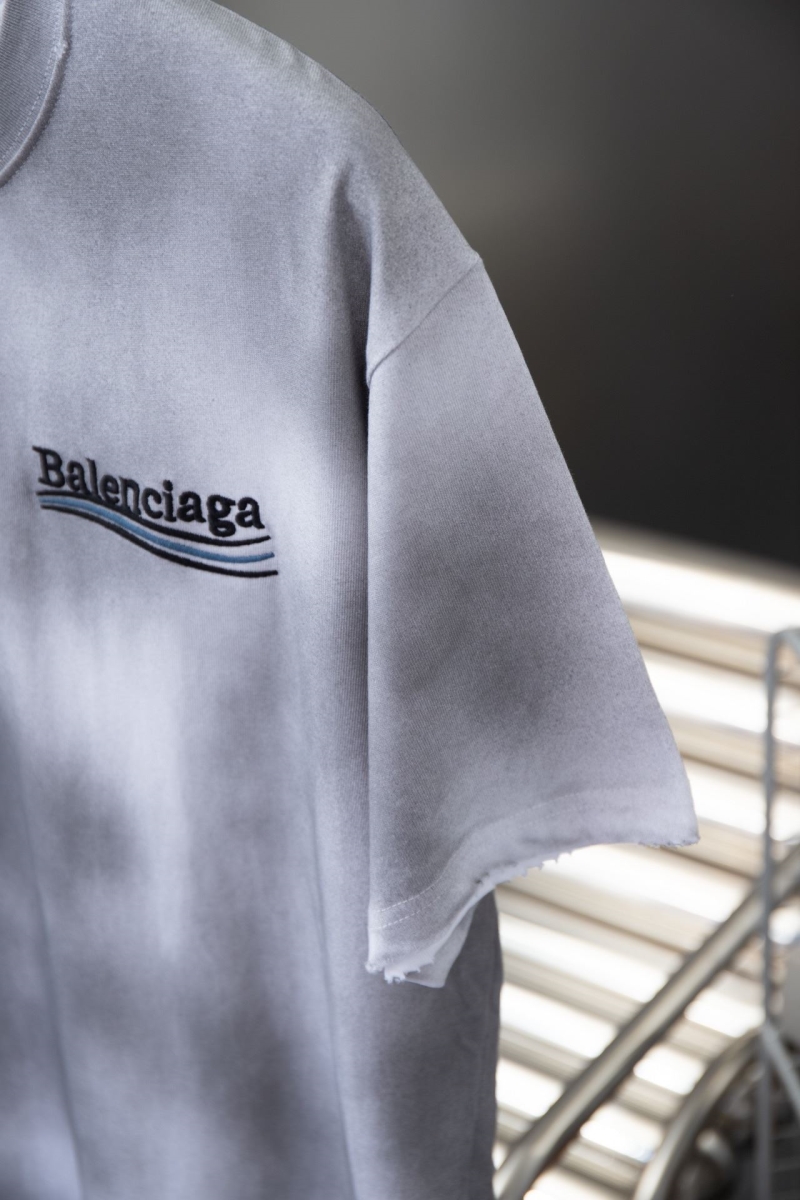 Balenciaga T-Shirts